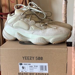 Yeezy 500